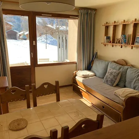Sans Equipement - 4 Pers. Apartment *